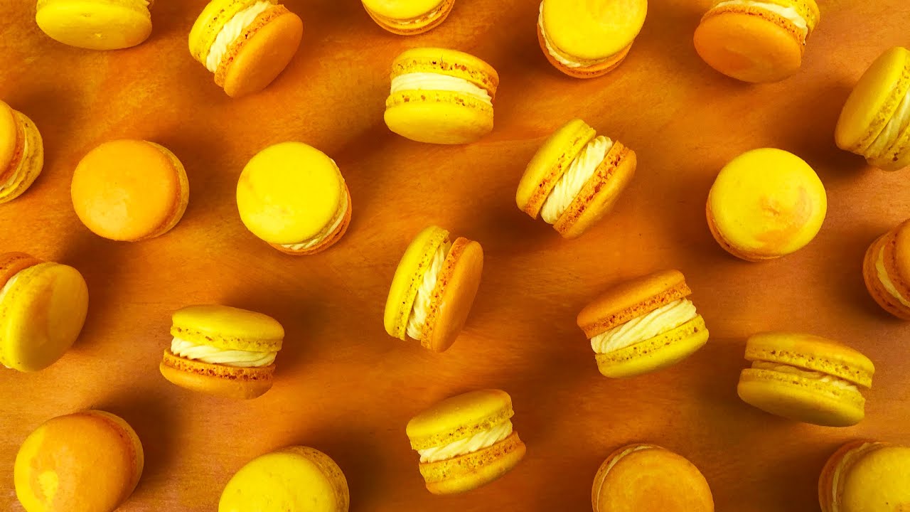MANGO MACARONS
