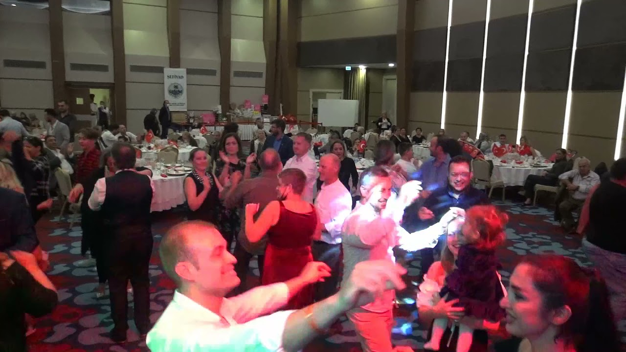 İZMİR KARŞIYAKA ŞEFİYAD DERNEĞİ DOSTLUK VE DAYANIŞMA GECESİNDEN SEVEN SEAS HOTEL KUŞADASI