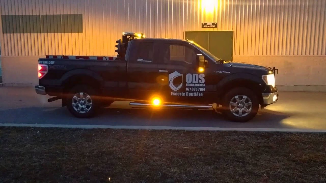 Pilot car - oversized load escort - amber LED warning light strobe setup F150