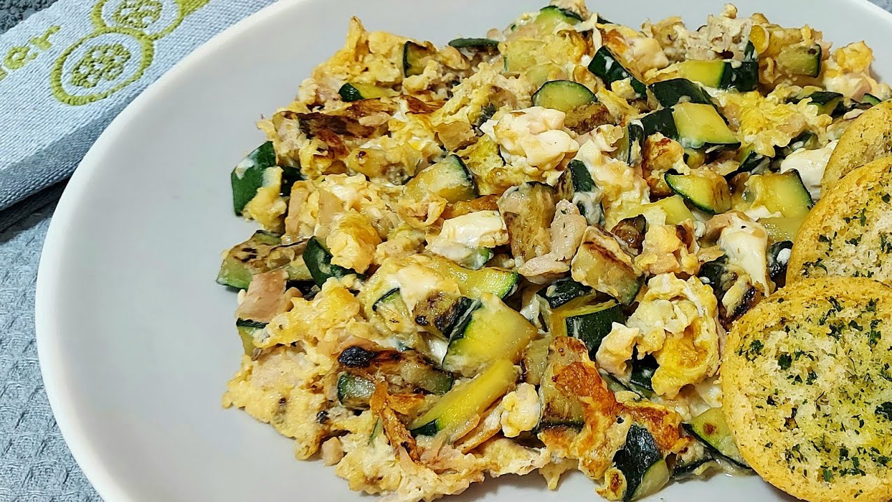 ⏳✨ CON 1 CALABACÍN🥒ATÚN Y QUESITOS🥚REVUELTO RÁPIDO PARA LA CENA // BEATRIZ COCINA