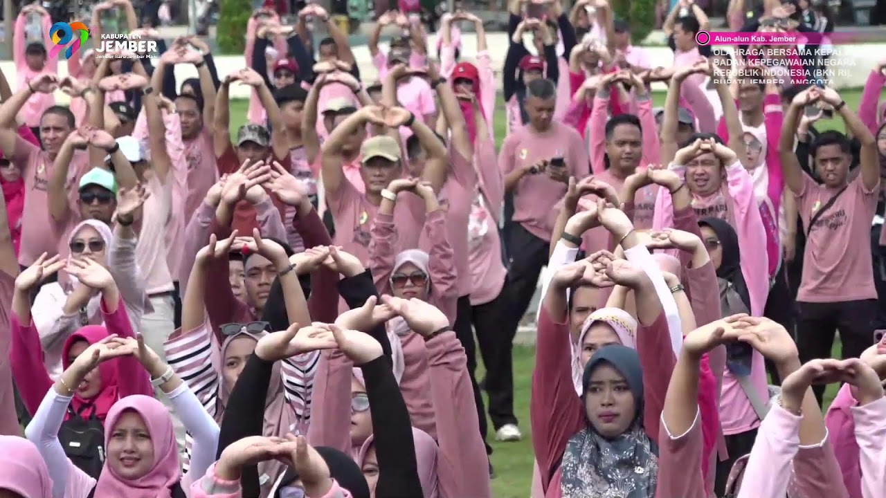 OLAHRAGA BERSAMA KEPALA BADAN KEPEGAWAIAN NEGARA REPUBLIK INDONESIA (BKN RI)
