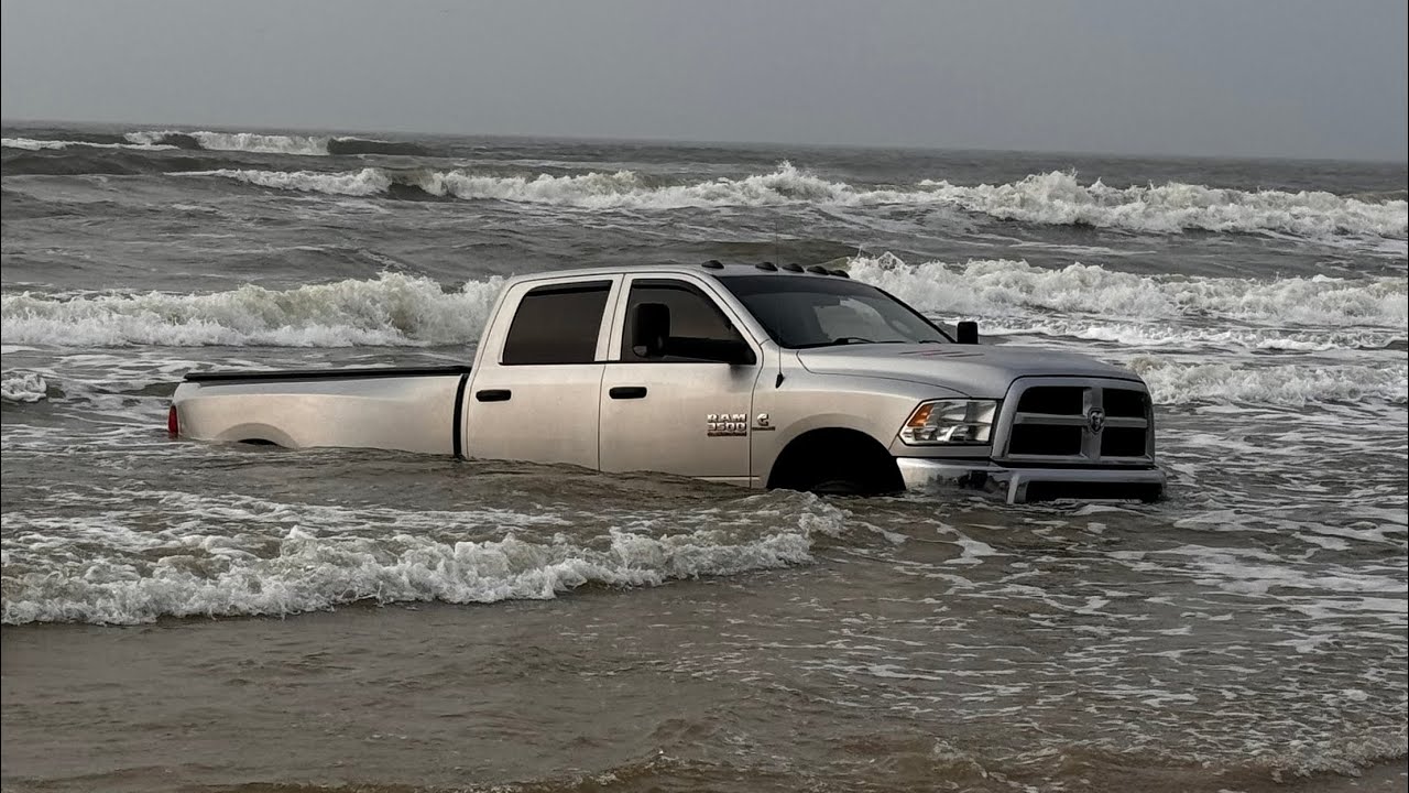 Ram 3500 Gets Flooded at the Beach!!