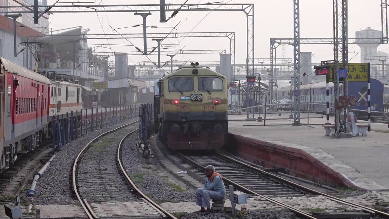 Legendary Lucknow Mail arriving Lucknow Railway station