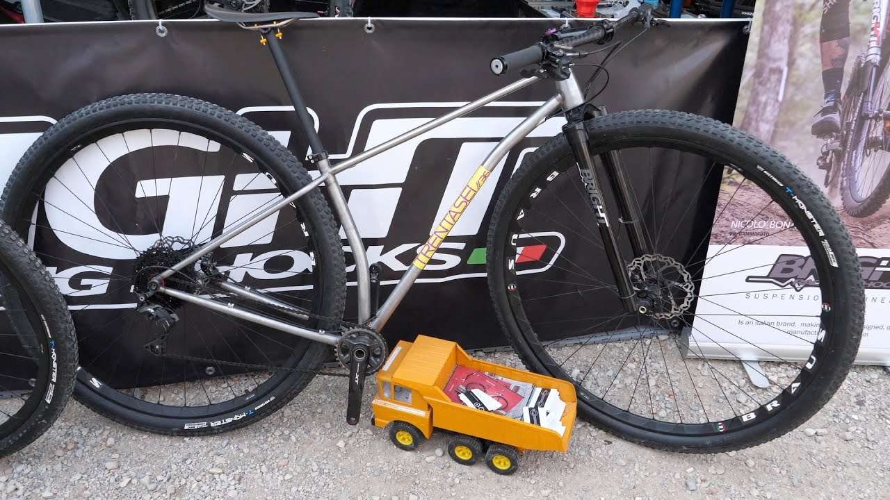 MTB GIGANTE DA 36 POLLICI! #bikefestival