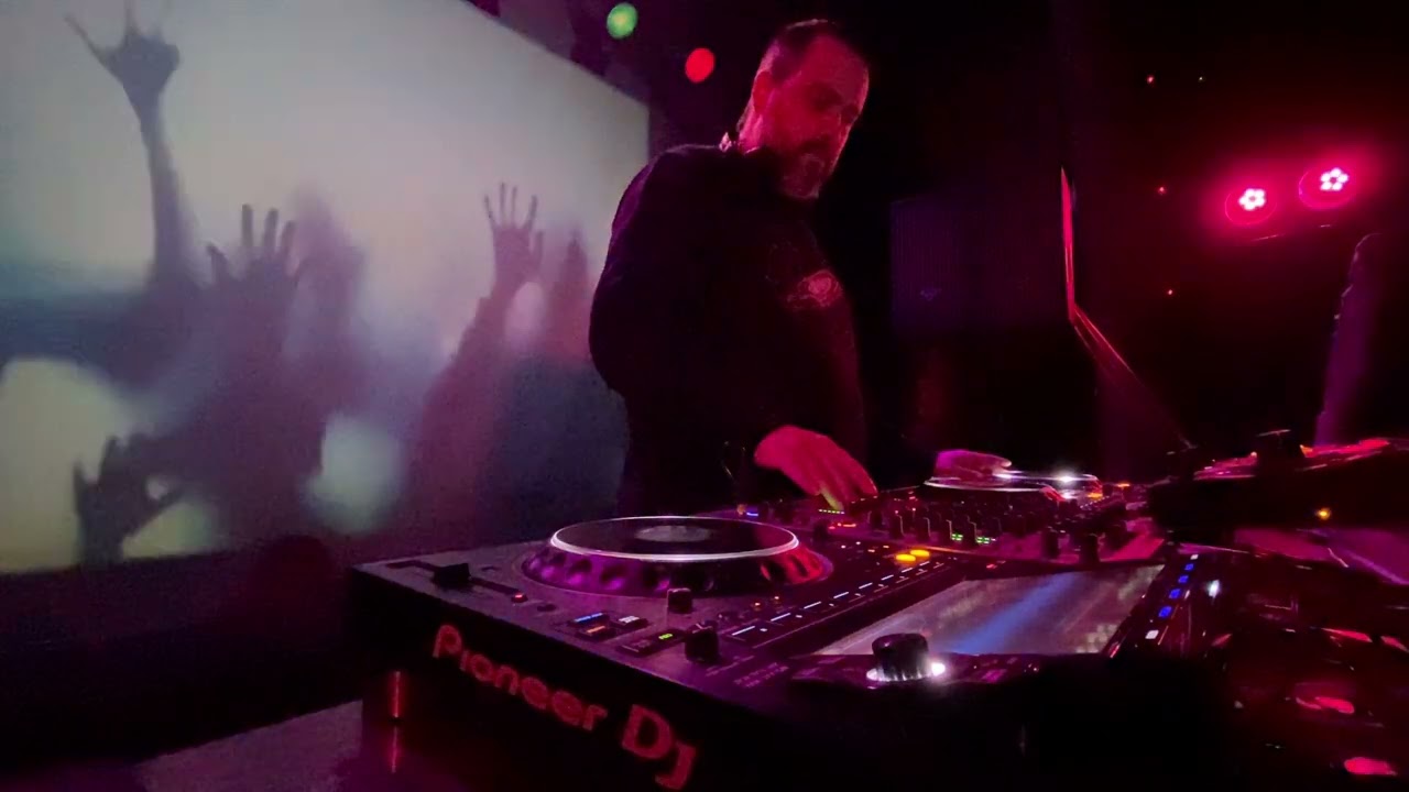 Parallel Progress @La Vaca Club/ warm up set terror HALLOWEEN night (31/10/25)