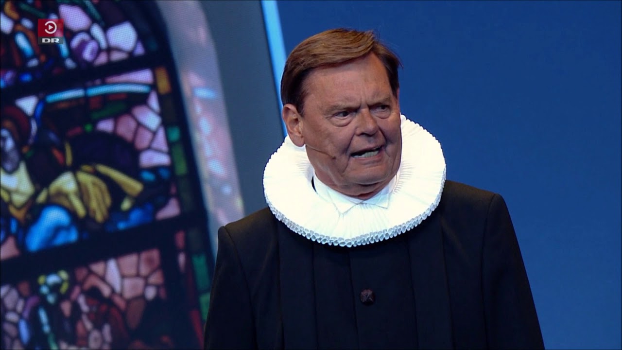 Cirkusrevyen 2017 - Sus i sk&oslash;rterne