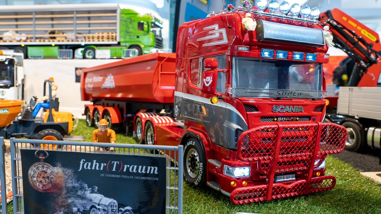 BEST PICS 📸 of FANTASTIC RC Trucks @ fahr(t)raum | Modelltruckshow 2020 - 4K - Photoslideshow