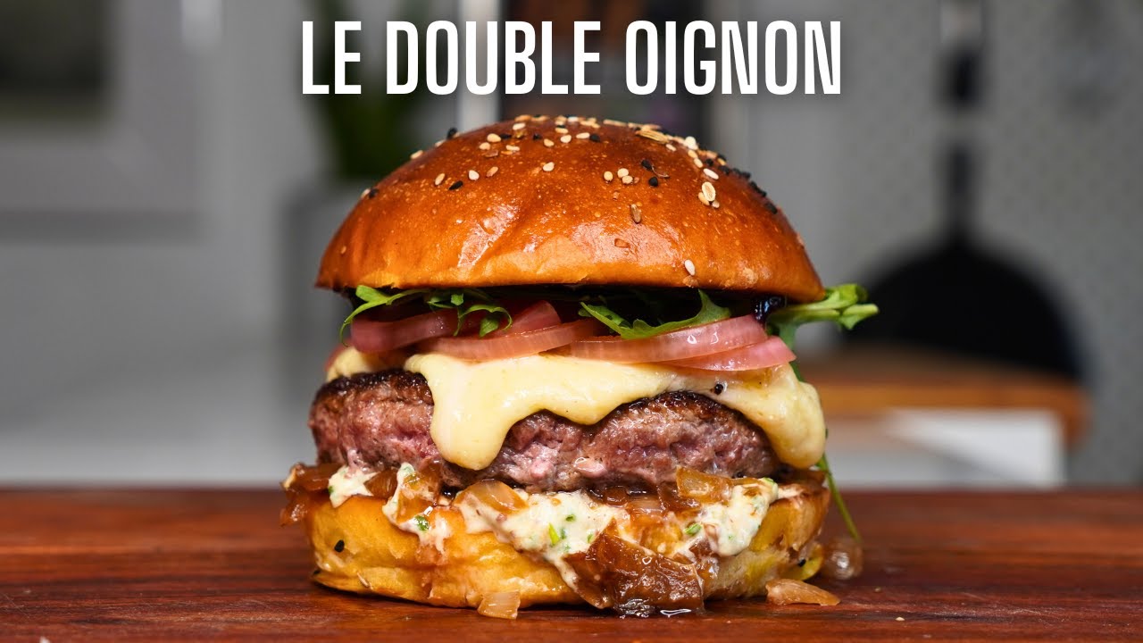BURGER SIGNATURE LE DOUBLE OIGNON (pickles maison & caramélisés)
