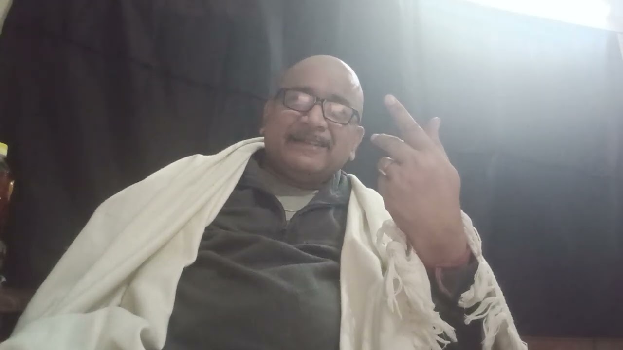 Aag lagi hamari jhaupadiya mein Ham gawen  Malhar