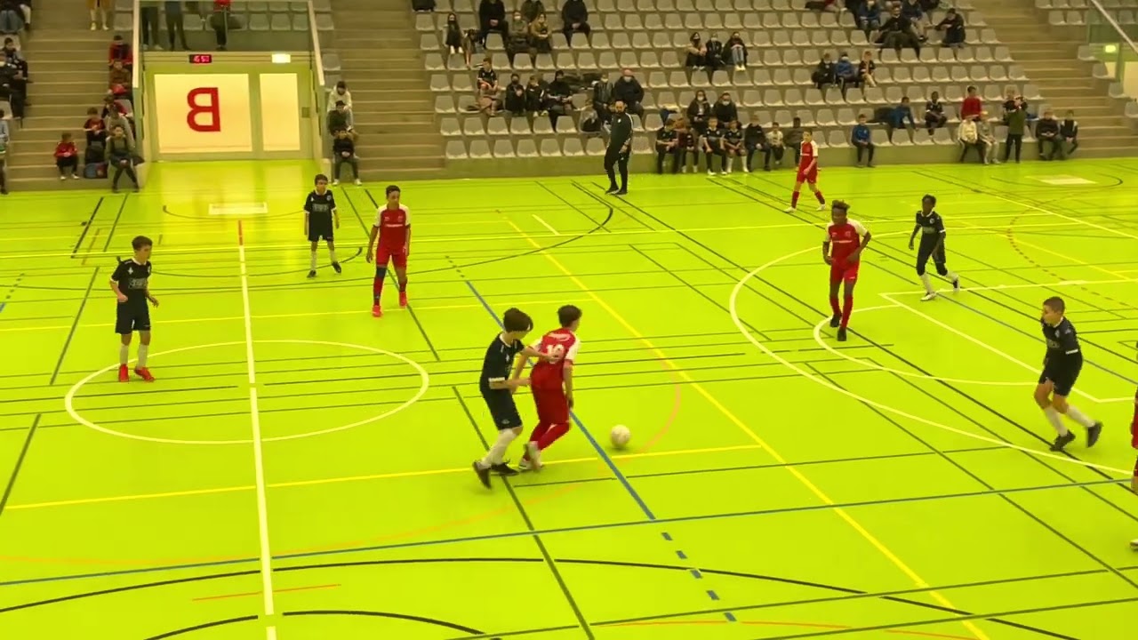 Finale du tournoi en salle Juniors D 2022 - FC Bosna Yverdon vs. FC Granges-Marnand