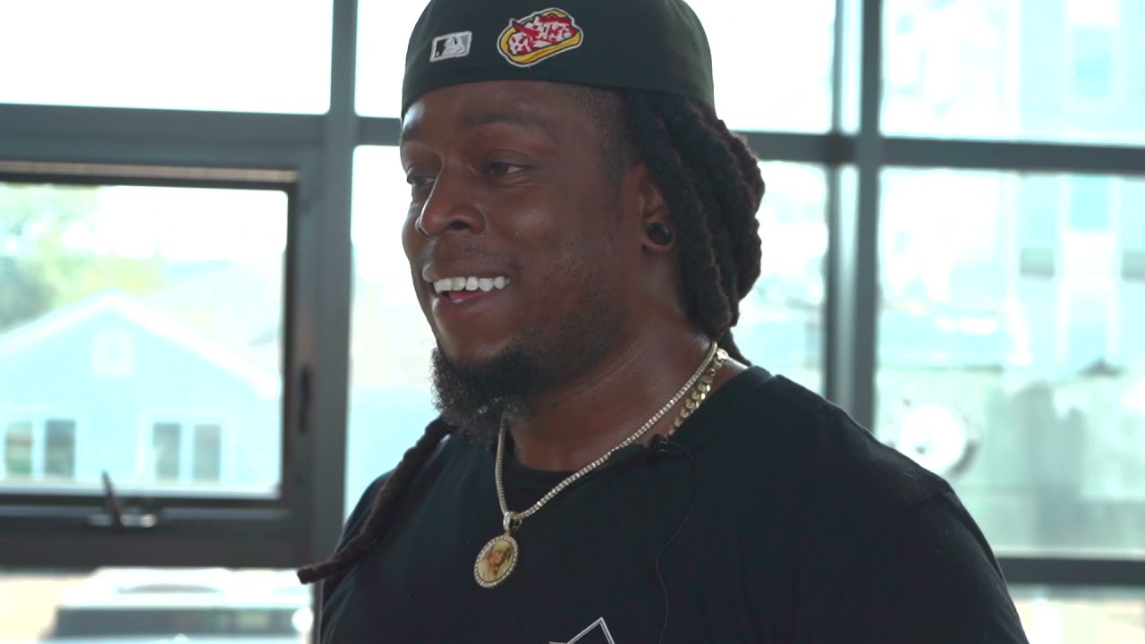 Elite Eatz Season 2 episode 3 - M&M BBQ with Matthew Judon