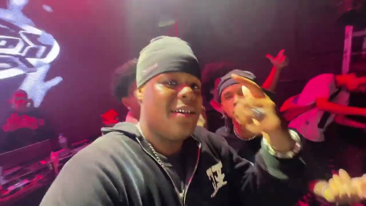 colei no estudio da ehxis e show dos goldenboyz, lpt zlatan e bradockdan