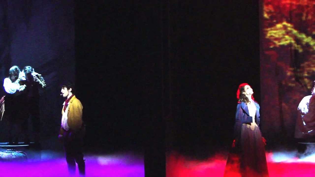 LIVE/1789, les amants de la Bastille - Tomber dans ses yeux (intégrale) -Camille Lou & Louis Delort