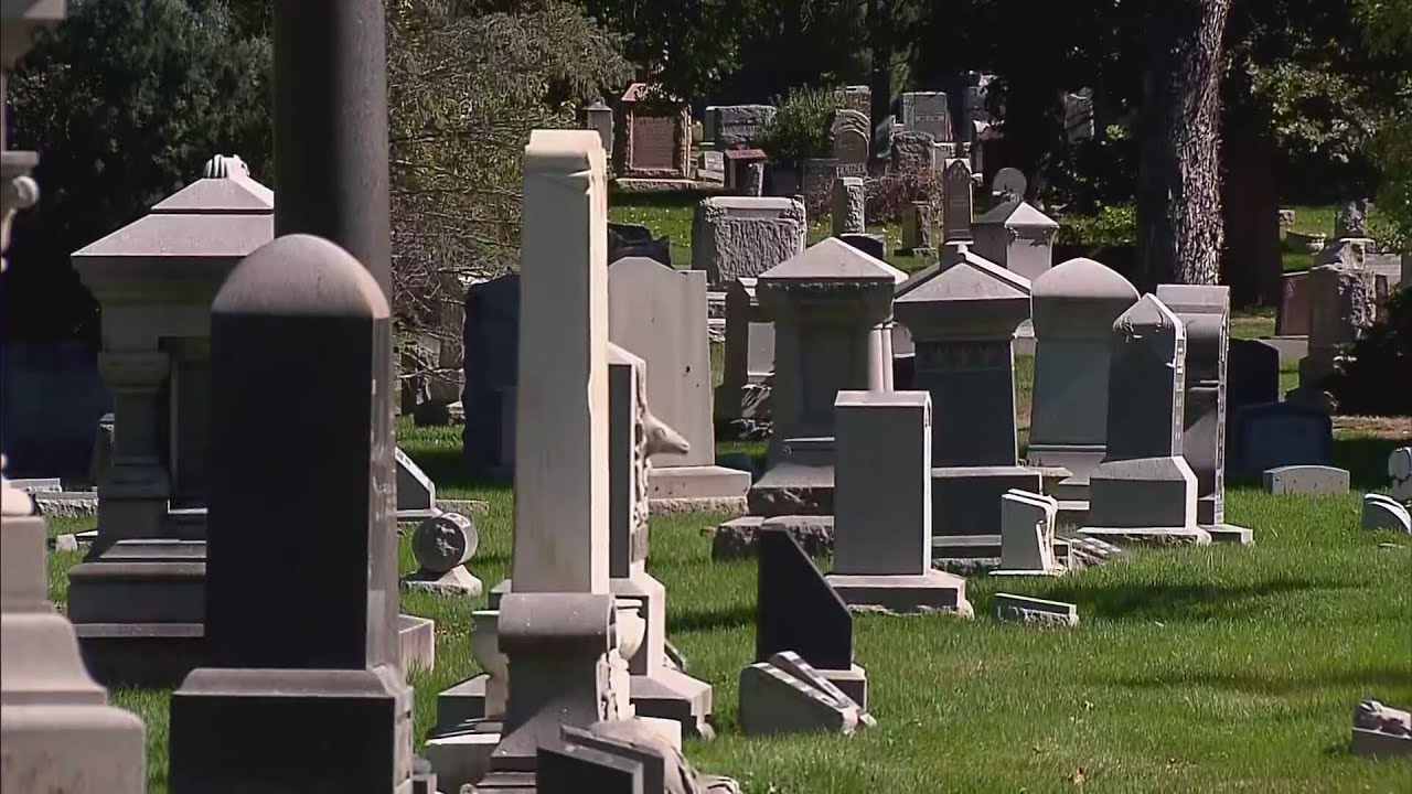 After decomposing bodies found at Colorado funeral home, funeral home manager hopes to ease concerns