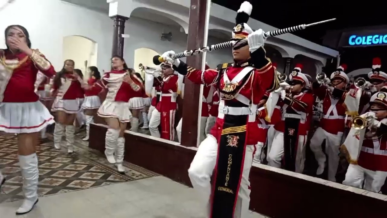 Cierre Desfile VII Aniversario - Colegio Santo Domingo 🏆🇫🇷