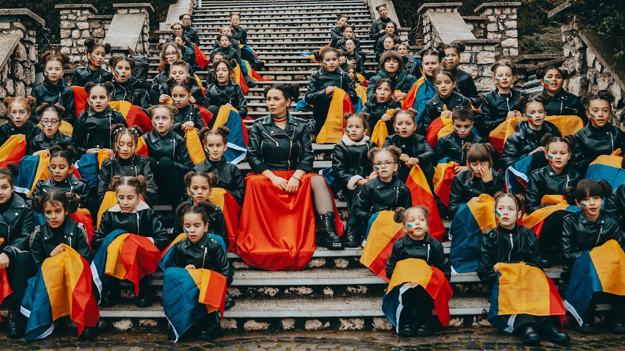 Alexandra Tăbuș & ArtyPop - Inimă De Țară (Oficial Video)