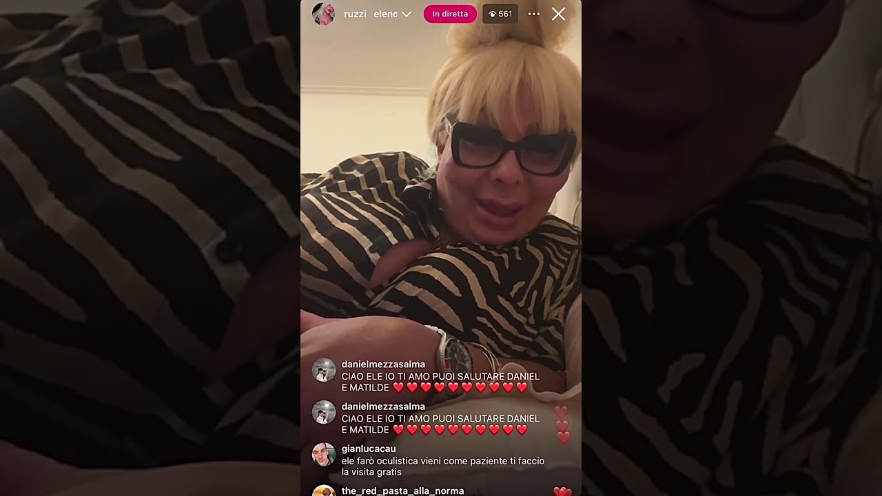 Elenoire Ferruzzi - scocciatissima fashion week - diretta del 15/10/2025