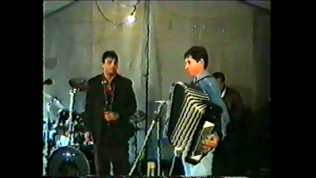 Георги Янев - Цигулка,Петър Ралчев - Акордеон,Иво Папазов - Кларинет,Матьо Добрев - Кавал - 3 част