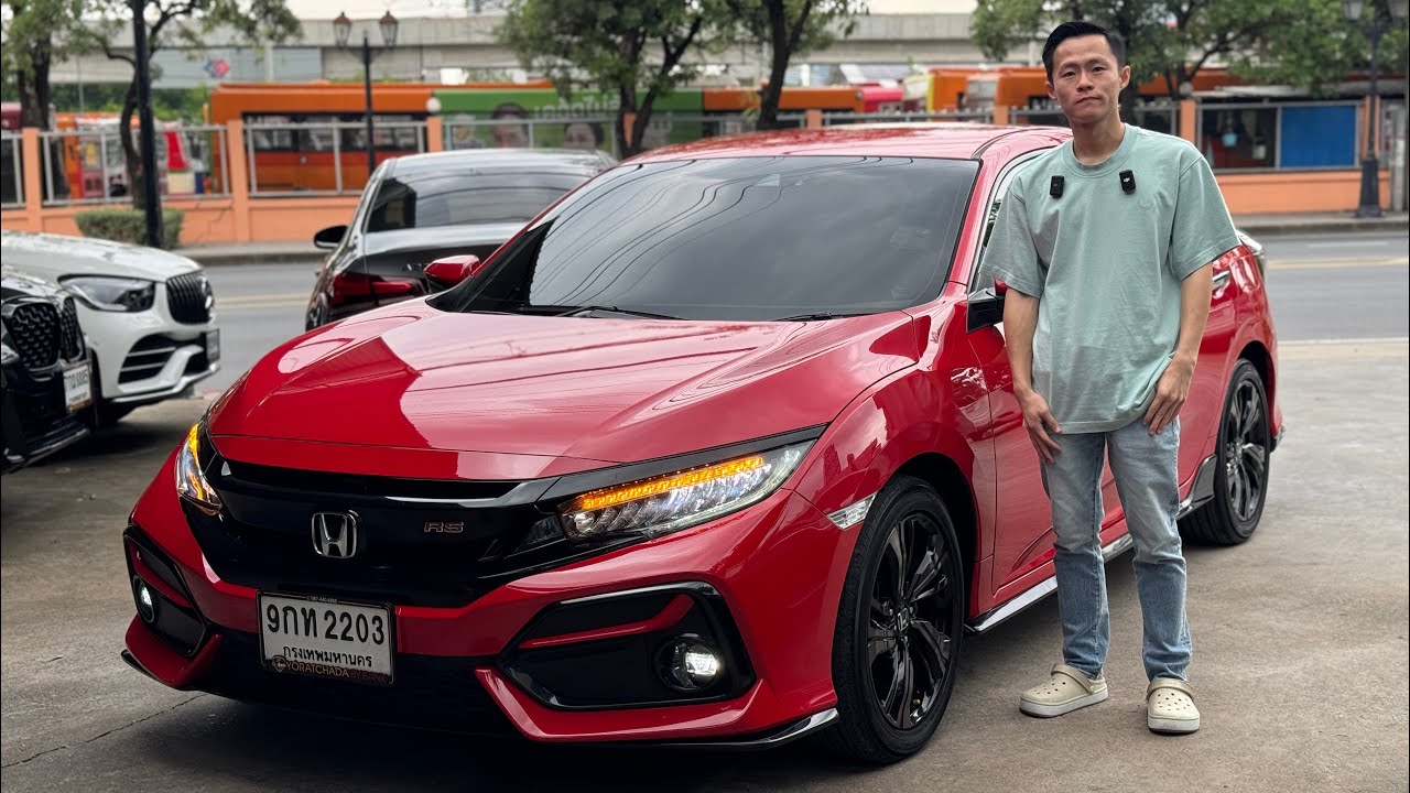 🚘HONDA CIVIC FK 1.5 TURBO RS HATCHBACK 2019 สีแดง ตัวท้อป✅ราคา  799,000 บาท🛣️ไมล์ 80,000 กิโลเมตร