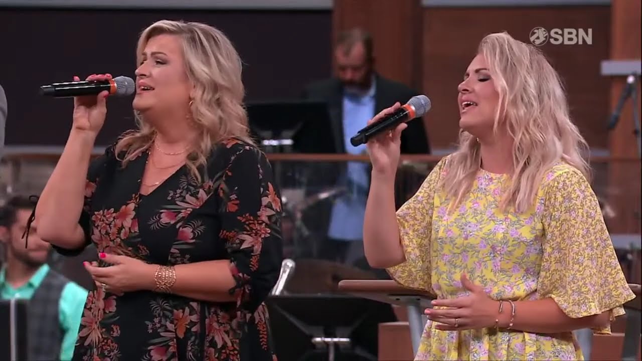 In the Presence of Jehovah - FWC Trio