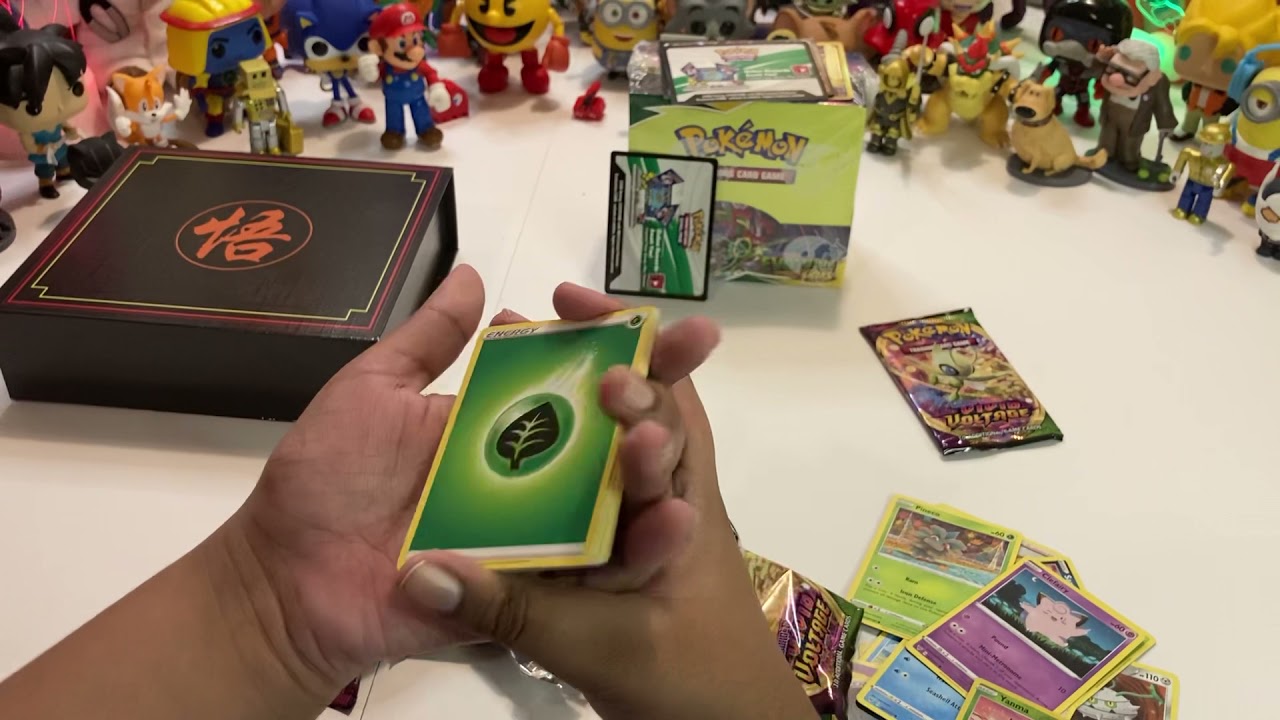 4 Pok&eacute;mon￼ white code cards unwrapped