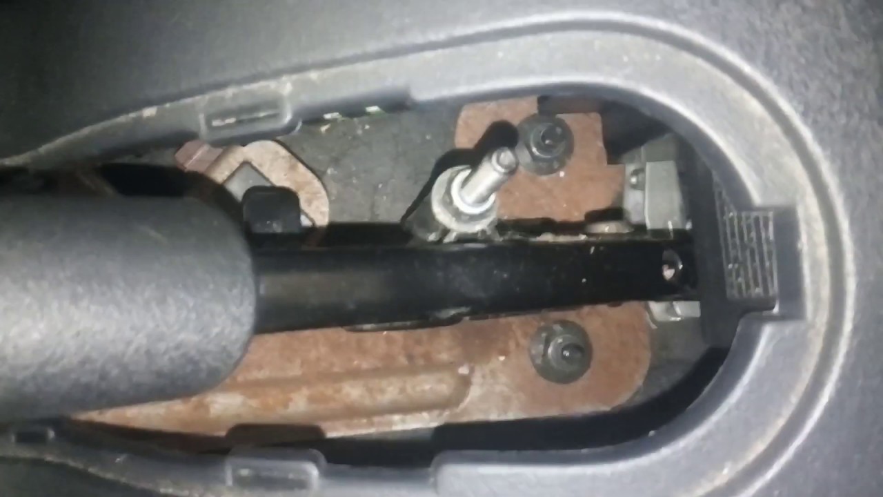 Ajuste do freio de mão Citroen C3.