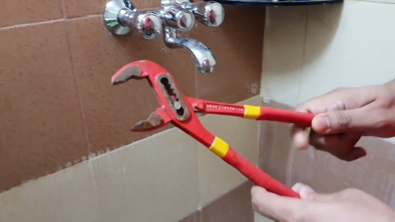 Tap Spindle Greasing | Remove Tap Hardness | Self Service of Taps | TechTonicsHindi