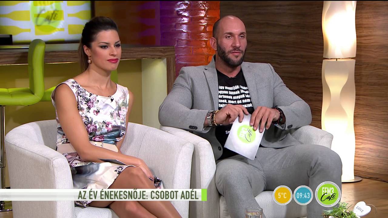 Csobot Adél imádja mutogatni, hogy babát vár - tv2.hu/fem3cafe