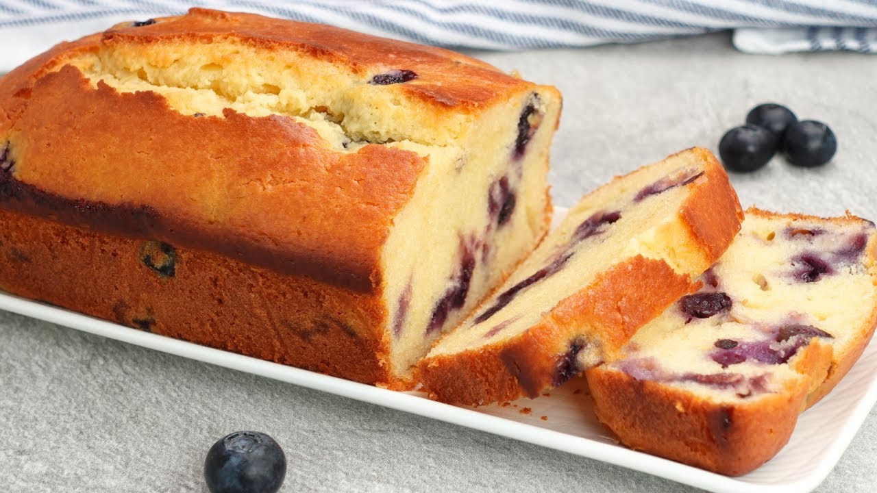No Mixer Blueberry Cake 🫐 Light, Fluffy & Bursting with Berries!