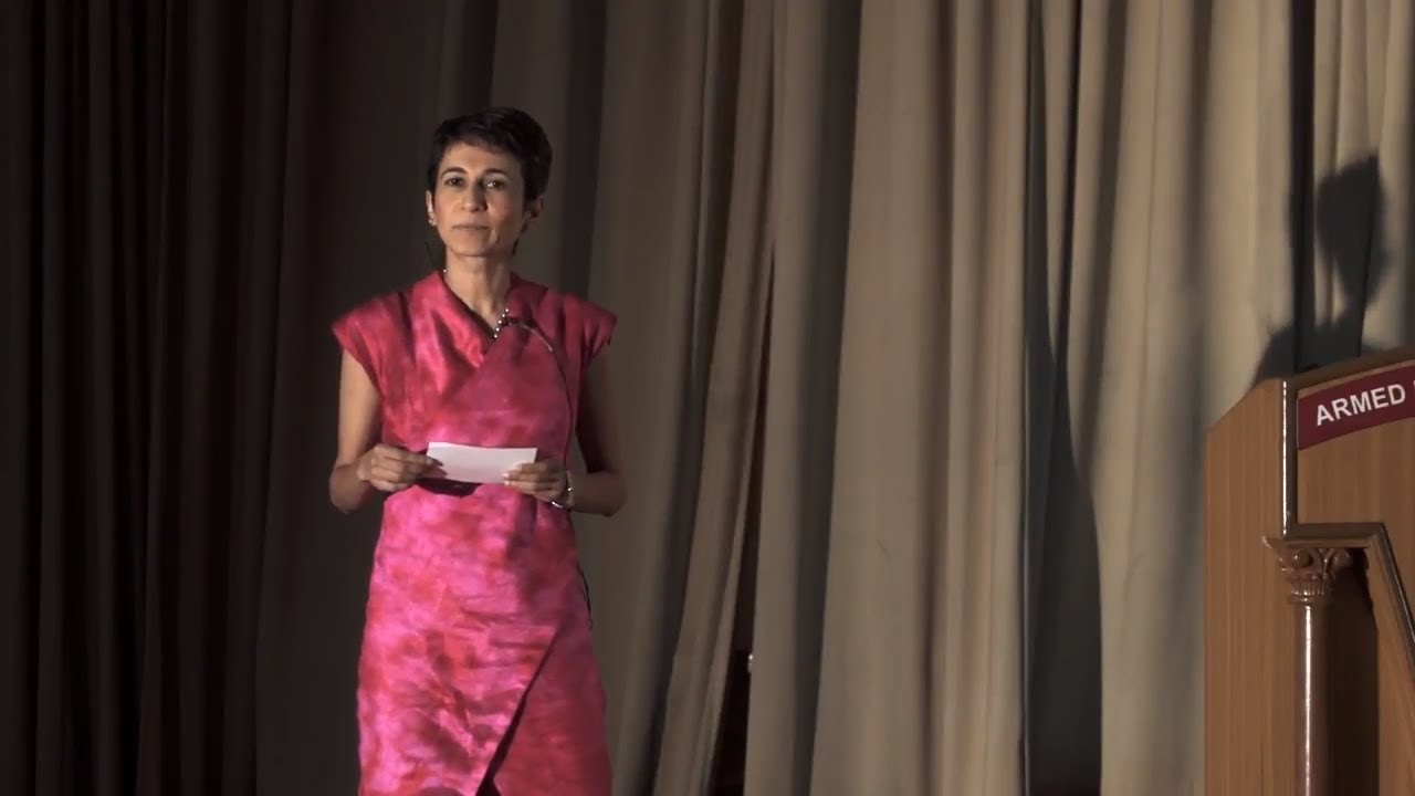 The Accidental Runner: How I Learned To Feed My Soul | Vaishali Kasture | TEDxAFMC