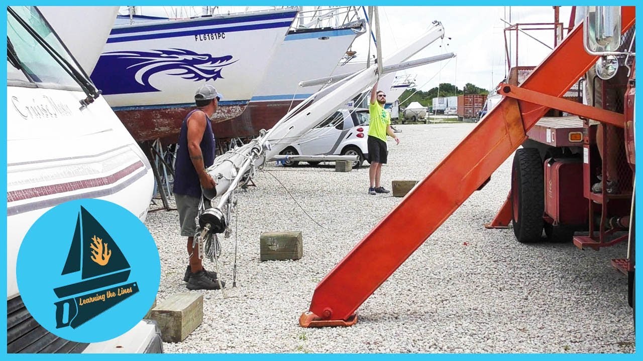 44. Pulling the Stick - Mast Removal on a Sailboat | Learning the Lines - DIY Sailing