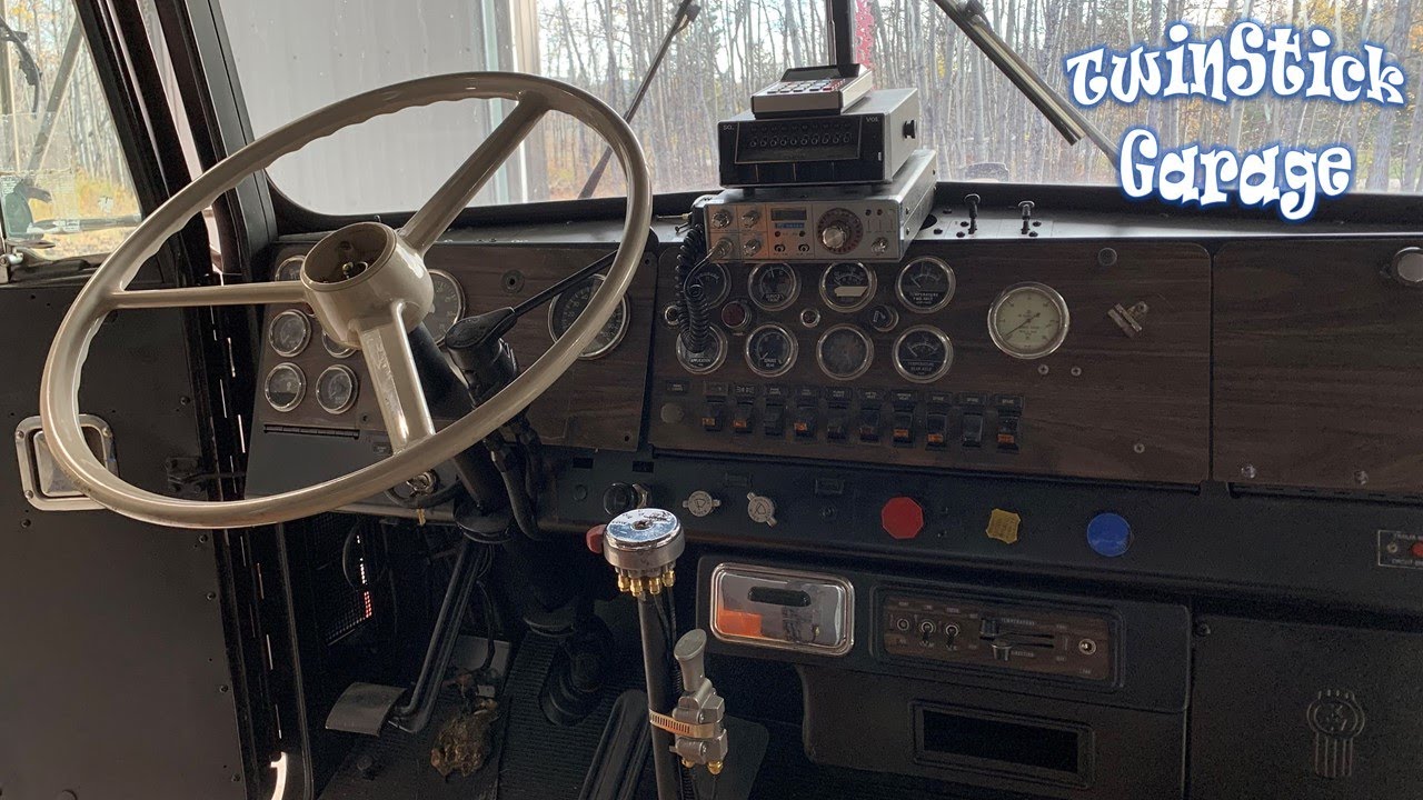 Smokey & The Bandit Tribute Truck Ep.31 Shifting Detail