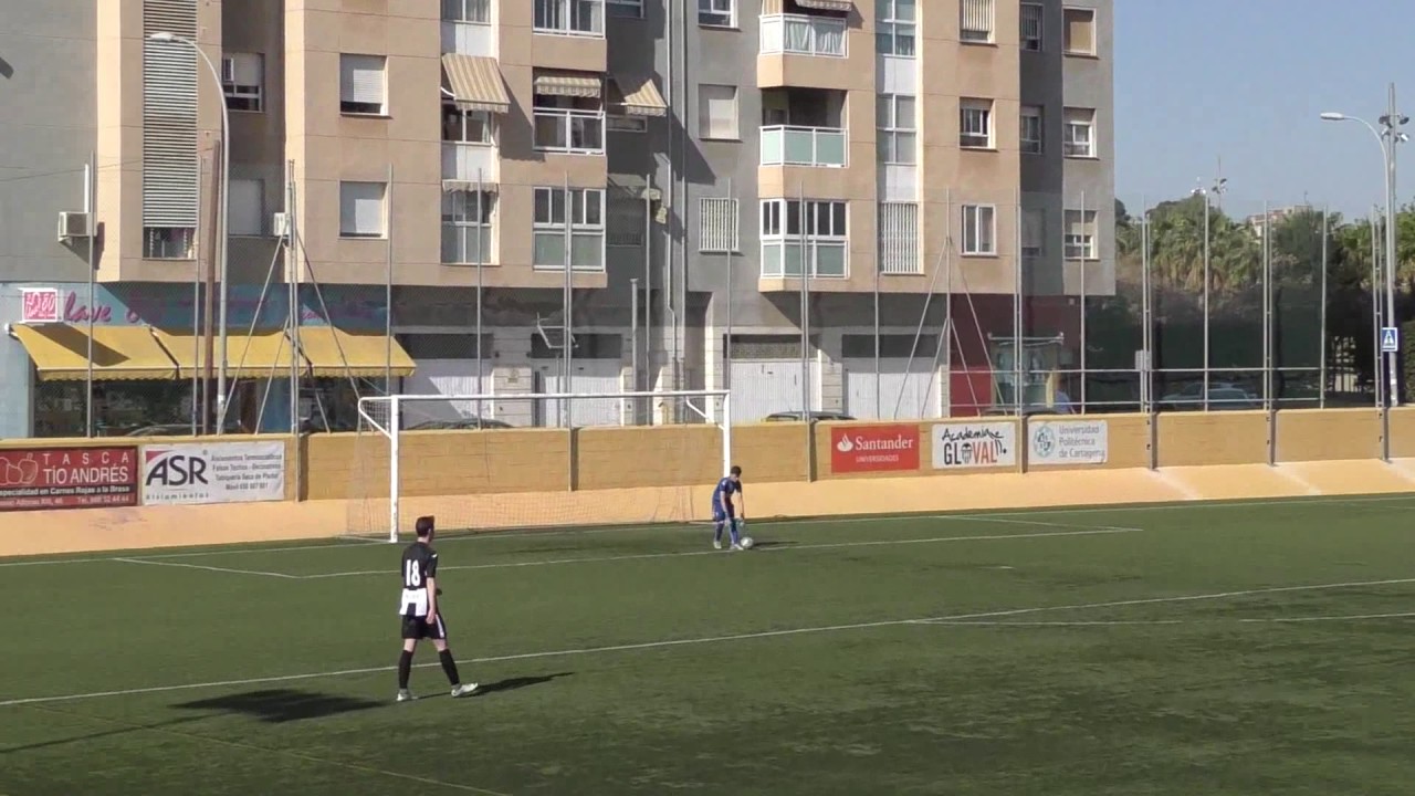 Real Murcia vs Ciudad Jard&iacute;n infantil auton&oacute;micas, primera parte. Murcia bases