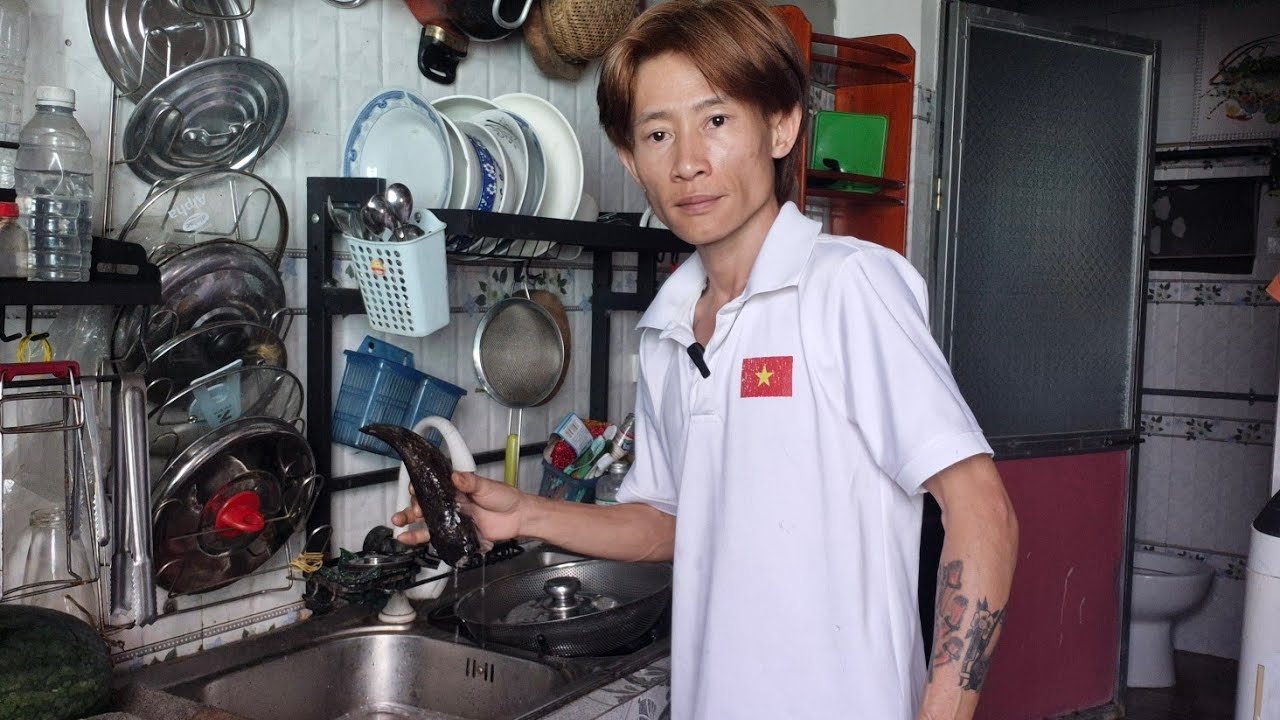 mùng 2 tết Nấu cơm ăn các bạn ơi.😂😂😂