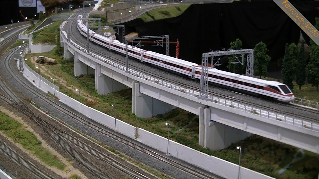 Il plastico della Direttissima di TopRail all'Hobby Model Expo di Novegro 2017