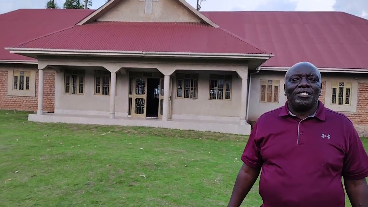 Pastor George welcomes Englewood Baptist Church
