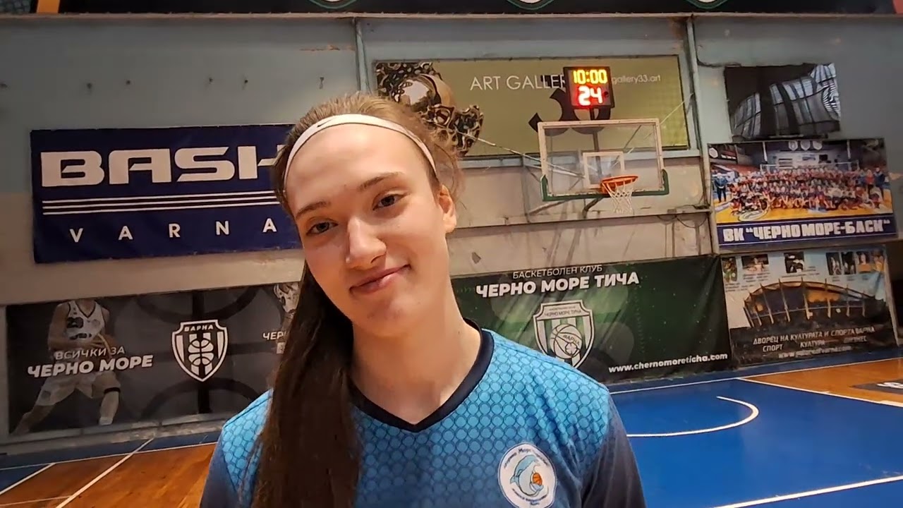Николета Стойнова, 