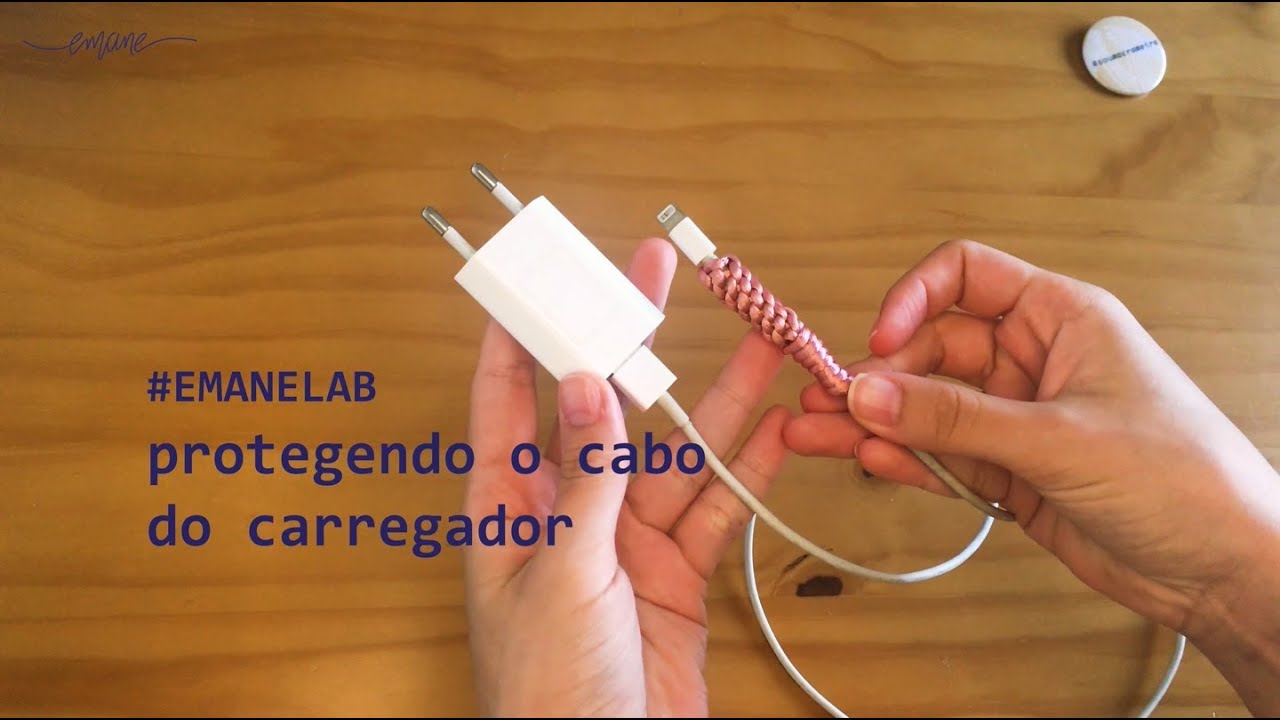 Protegendo o cabo do carregador com macramê