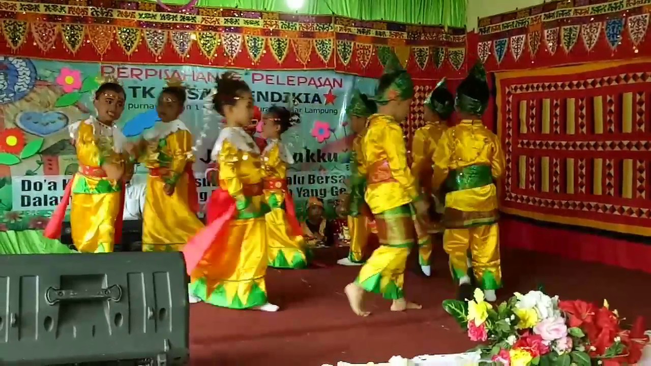 Tari Bedana TK INSAN CENDIKIA LAMPUNG