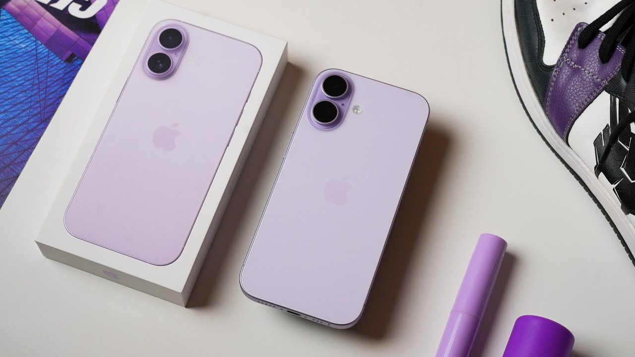 iPhone 17 Unboxing and Hands On - Lavender