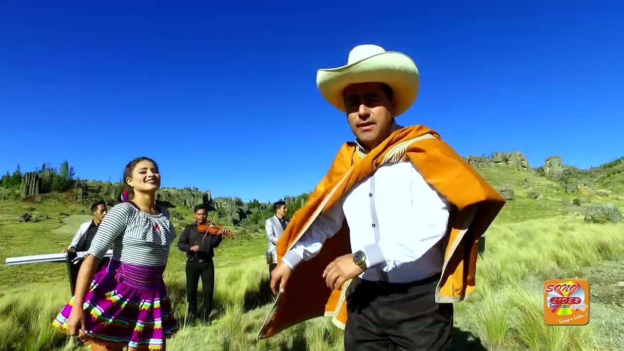 EL POTO DE MI VECINA