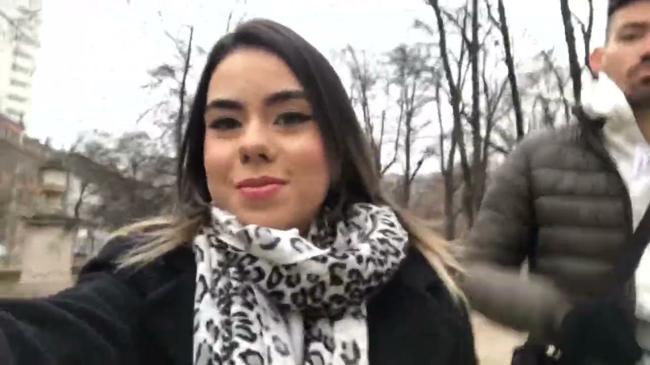 Vlog: Natal em Milão | Patinamos no gelo e assistimos à Missa no Duomo #natalnaitalia #milão
