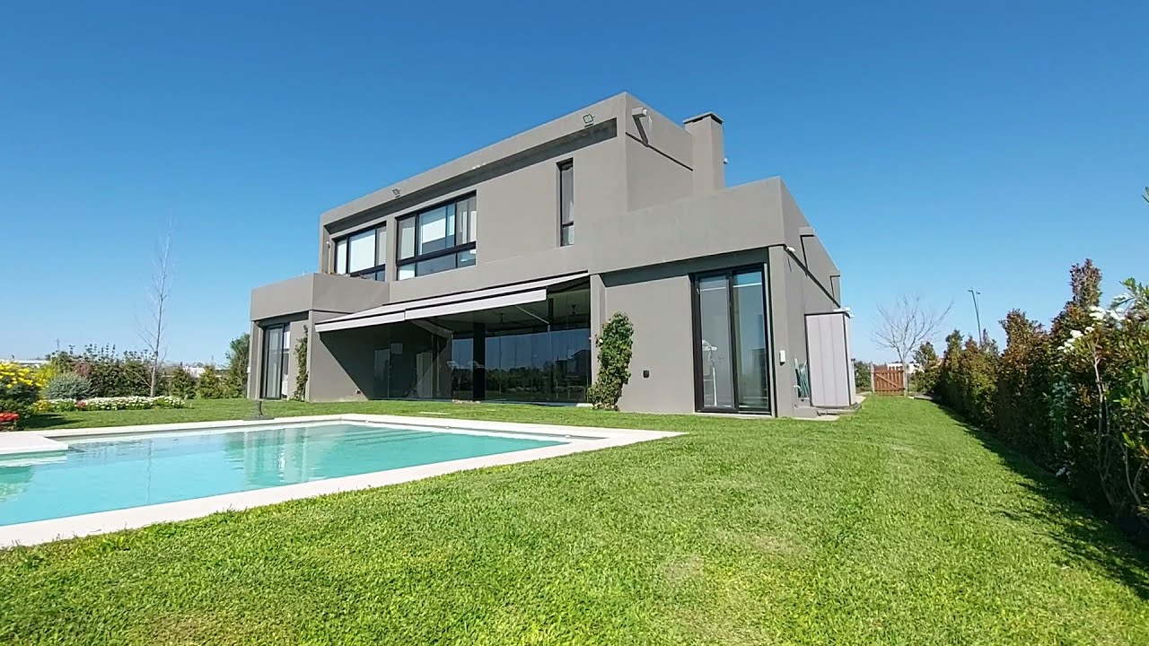 Casa de estilo moderno 400m2 en GBA Norte