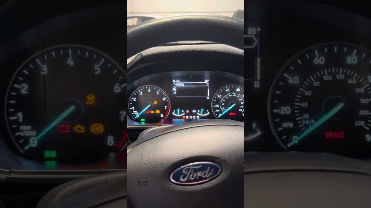 Cómo borrar llave de mantenimiento (Ford ecosport 2019)