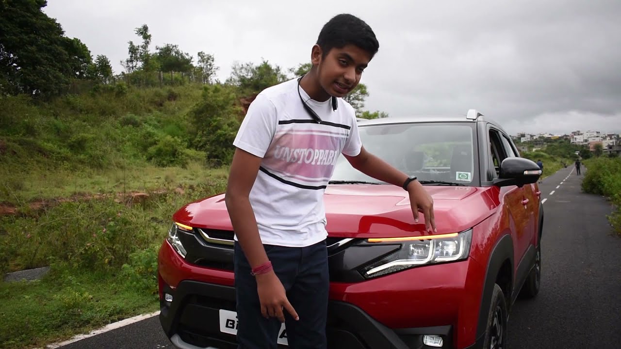 Brezza with Sunroof and Heads Up Display| What else special? | HOT SELLING || Manthram Shetty