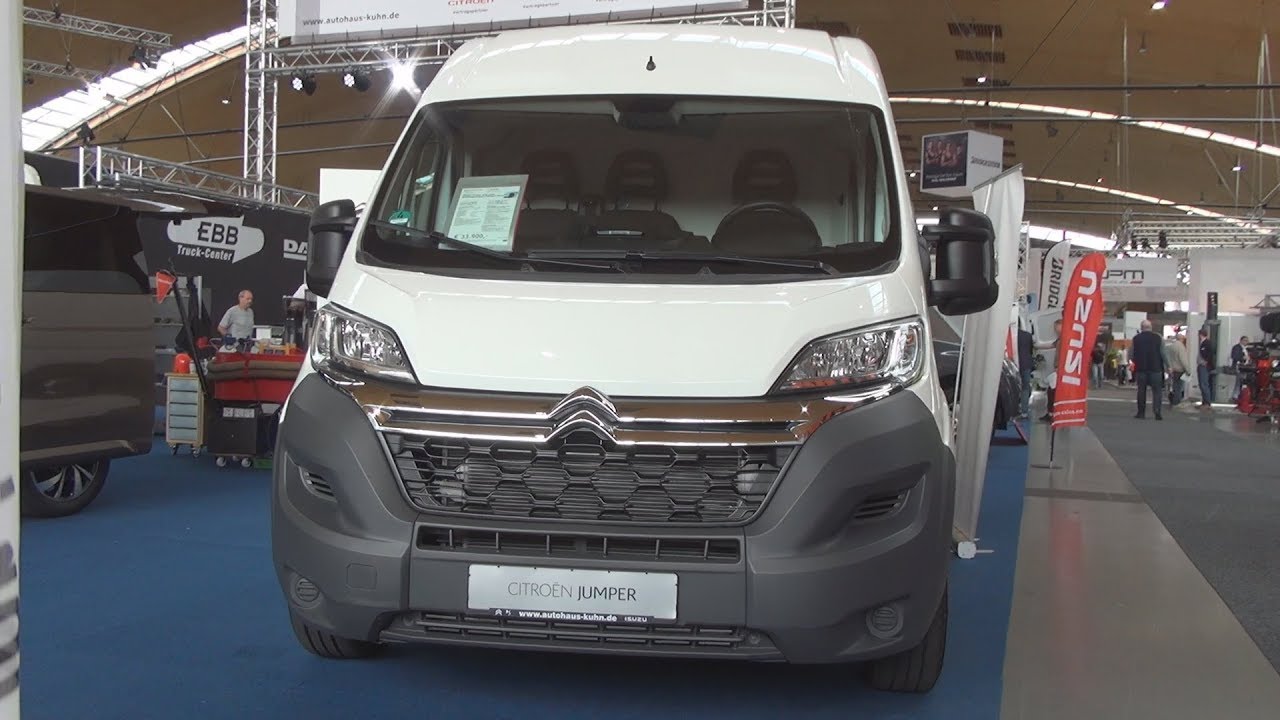 Citroën Jumper 3.5t L2H2 Panel Van (2018) Exterior and Interior