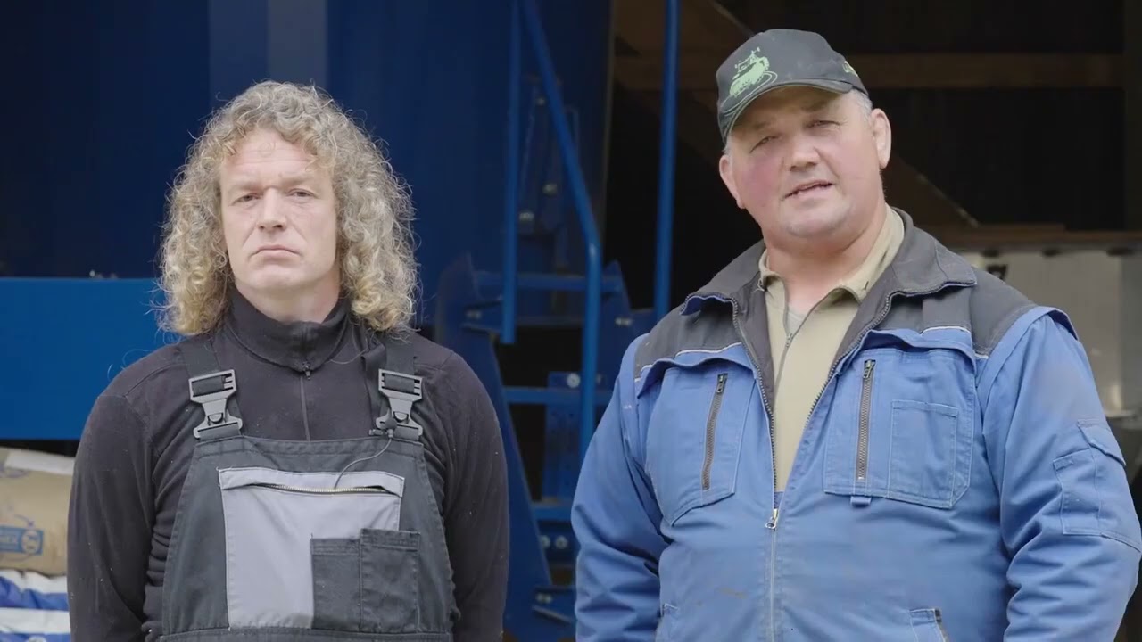 Pellon FEEDLINE e-Pro automaattiruokinta maitotilalla Sveitsissä