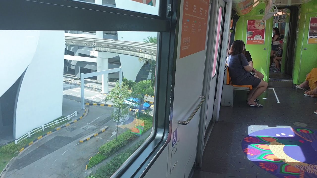 [Sentosa Express] Hitachi Small-type Monorail (Pink, Beach Station-VivoCity)