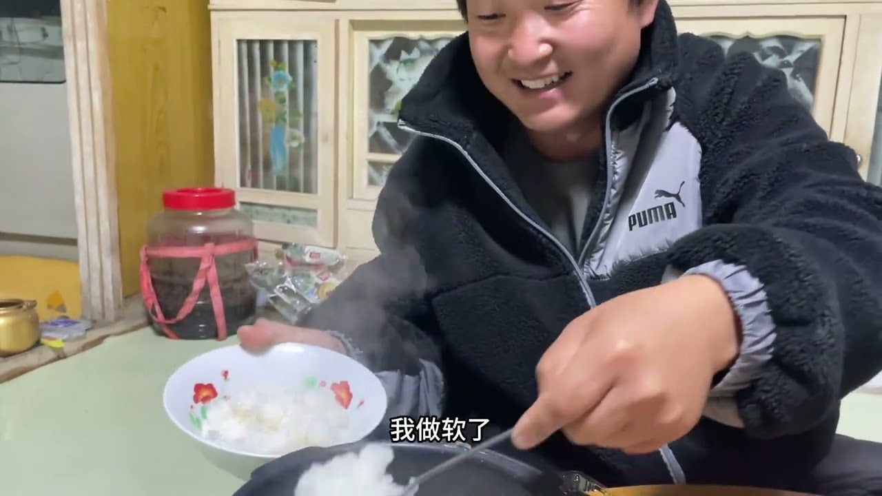 东北的天气越来越冷了，屋里不架火晚上冷得不行，晚上5度左右