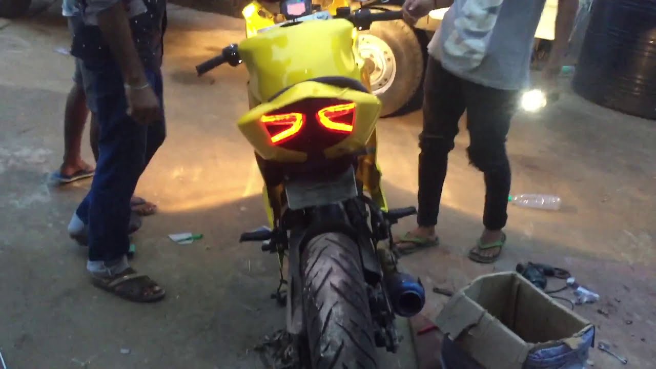 Ktm RC 200 modified to Ducati Panigale 899/959